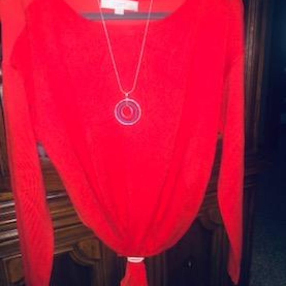 Red Long Sleeve Pullover Sweater-No Flaws